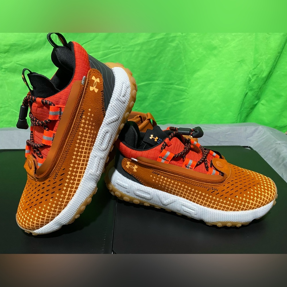 Womens under armor HOVR summit fat tire delta running shoes size 6 running gym